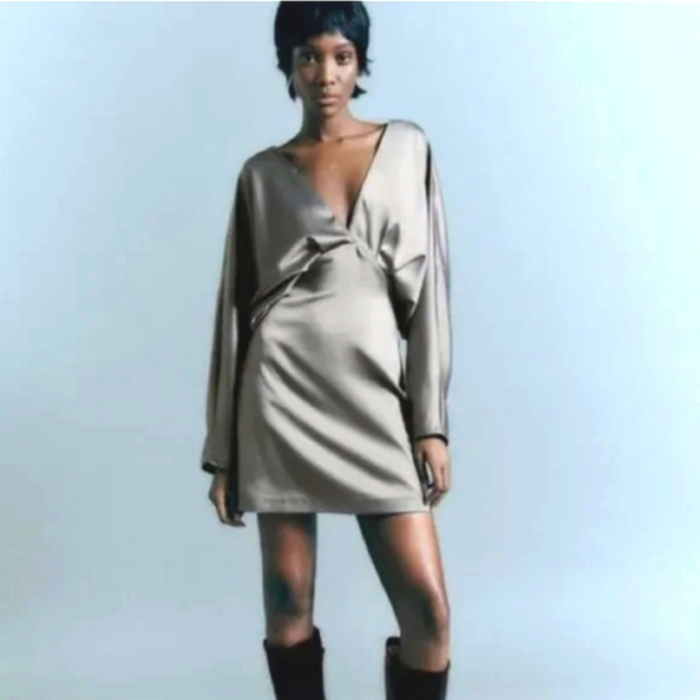 NEW NEW NEW!!! ZARA‎ Tie Back Batwing Pleat Detail Dress Size L. #345